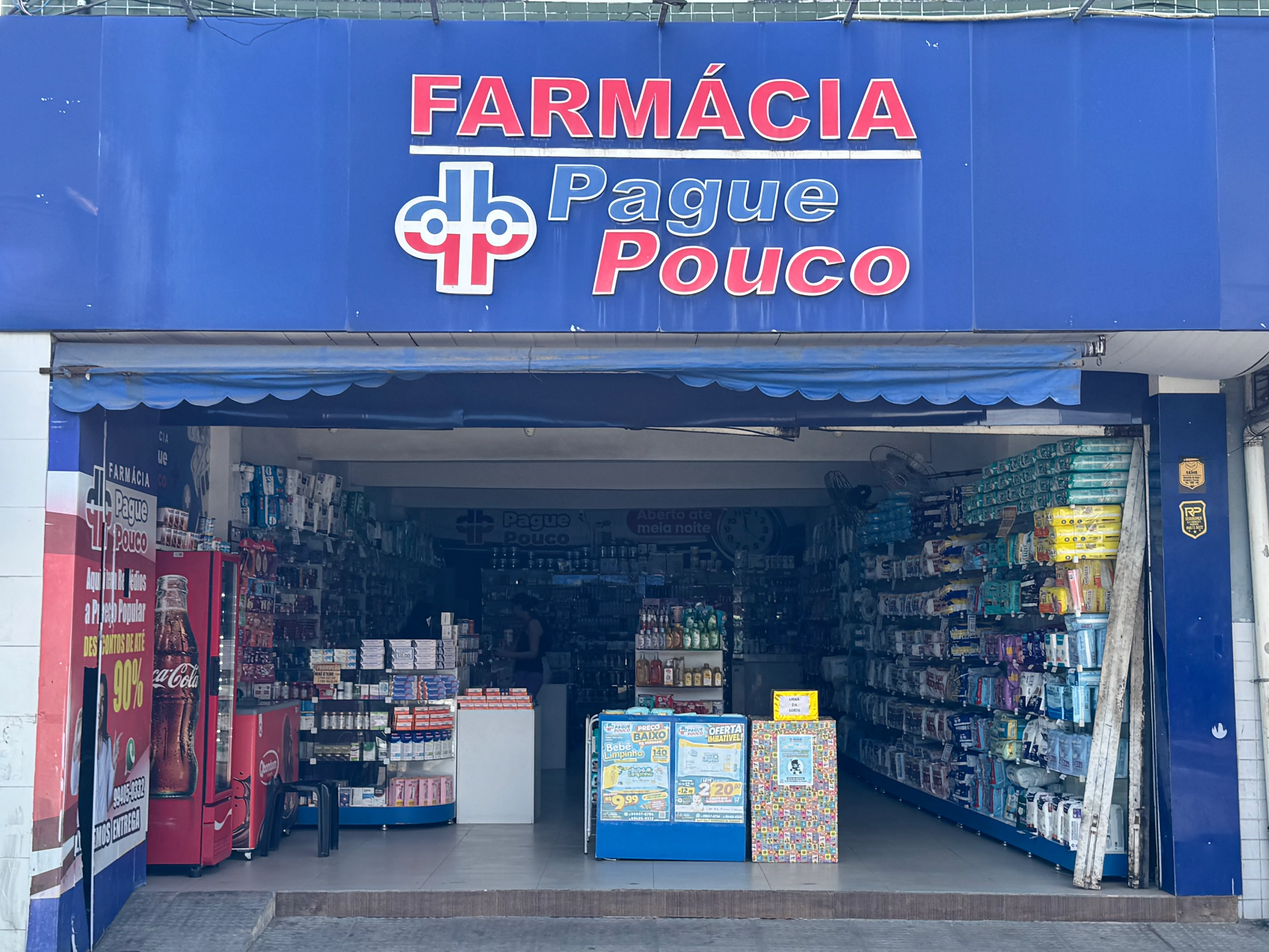 Fachada da Farmácia Pague Pouco em Paratibe